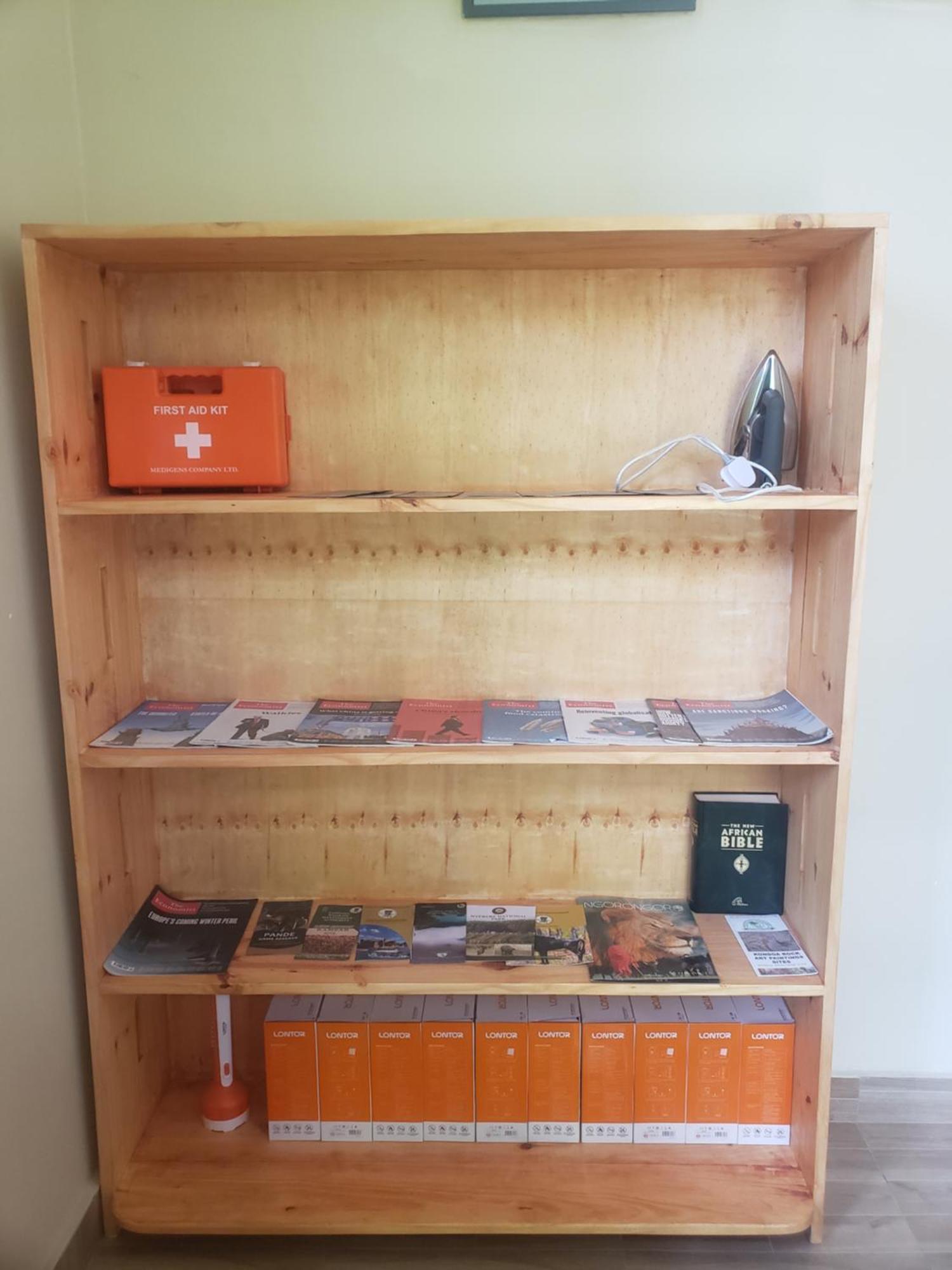 L&J Modern Backpackers Bnb Dar es Salaam Extérieur photo