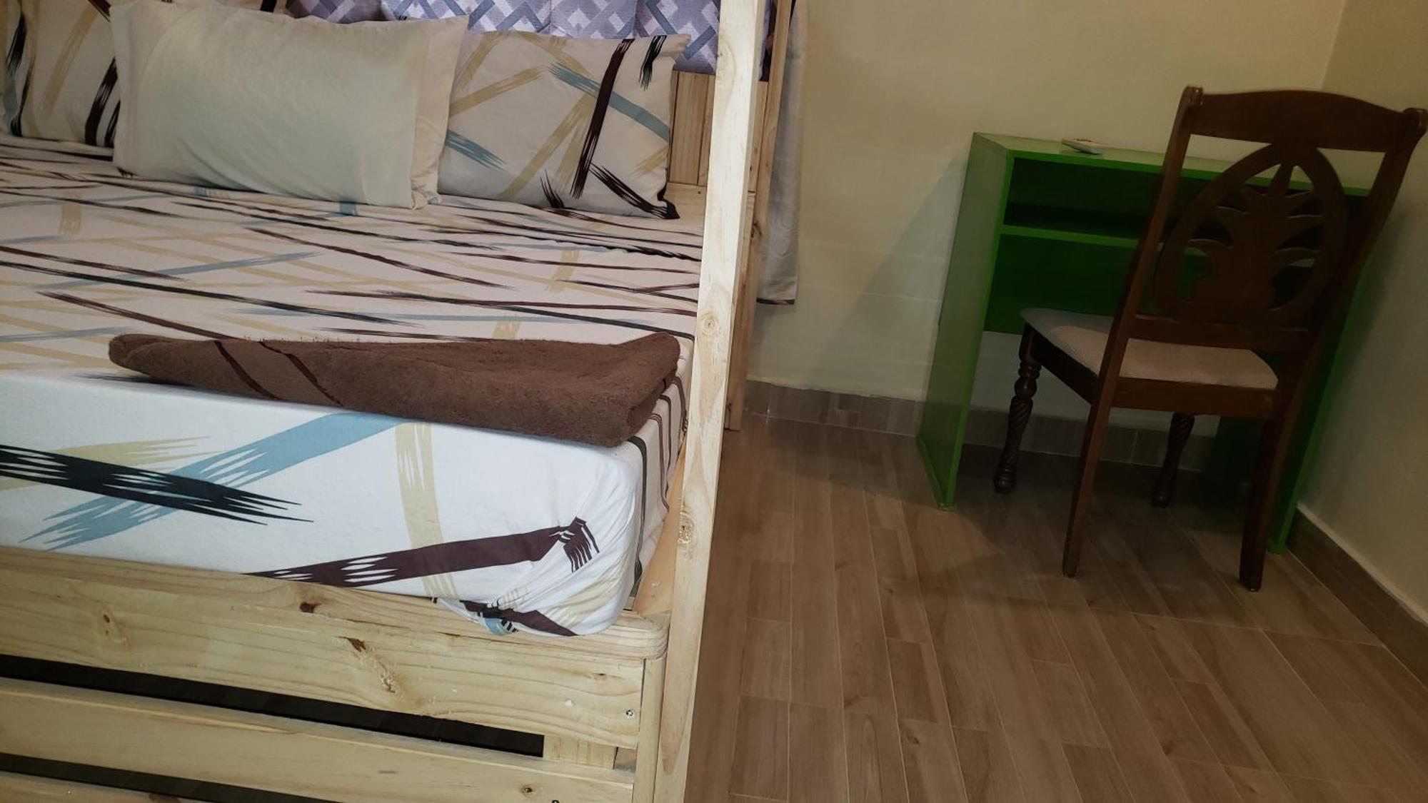 L&J Modern Backpackers Bnb Dar es Salaam Extérieur photo